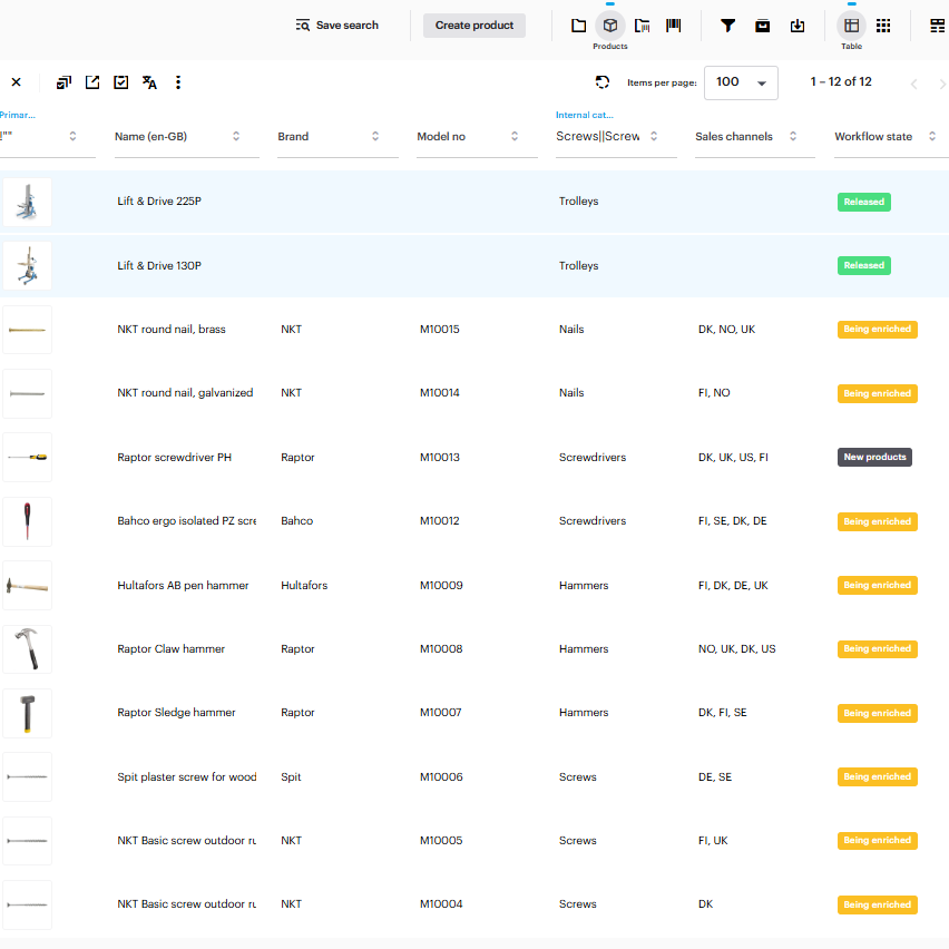 Sökvy i Struct som visar kolumner för namn, material, storlek och status. Vissa rader har markerade statusetiketter.
